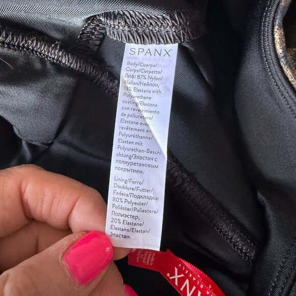 Women's L Spanx Faux Leather Leopard Leggings in Leopard Shine - Picture 7 of 8